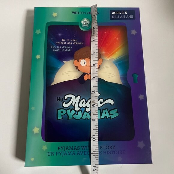 My Magic Pyjamas – Glow-in-the-Dark Storybook & Pajama Set - Picture 11 of 14